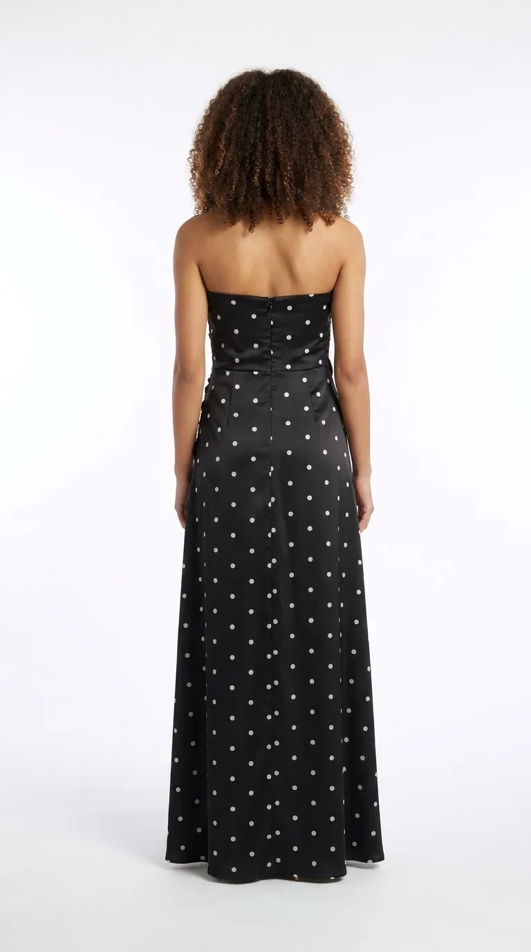 Vestido Dominó, Gala